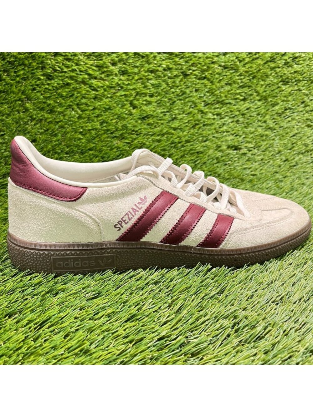 Adidas Handball Spezial Womens Size 10.5 Off White Gum Athletic Shoes Sneakers